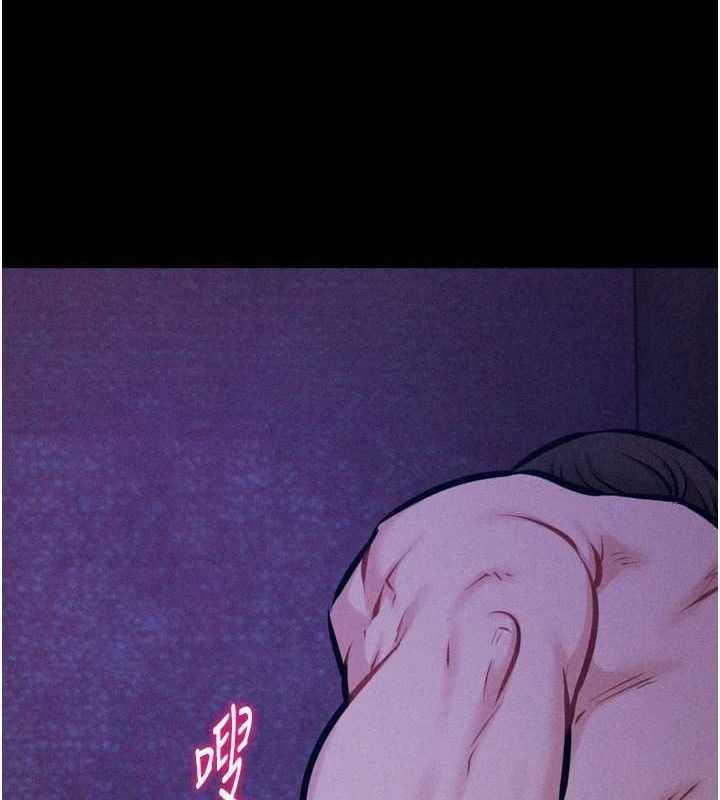 选手村:母猪调教第40話-同時插入兩個洞…