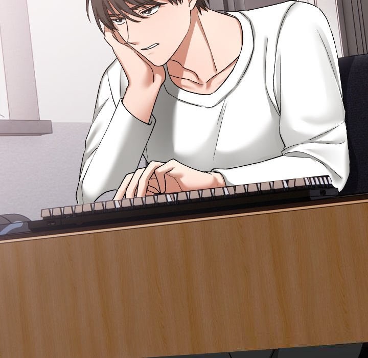 校花的双面生活第1话