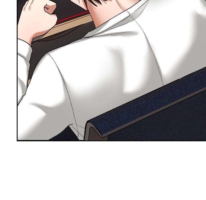 校花的双面生活第1话