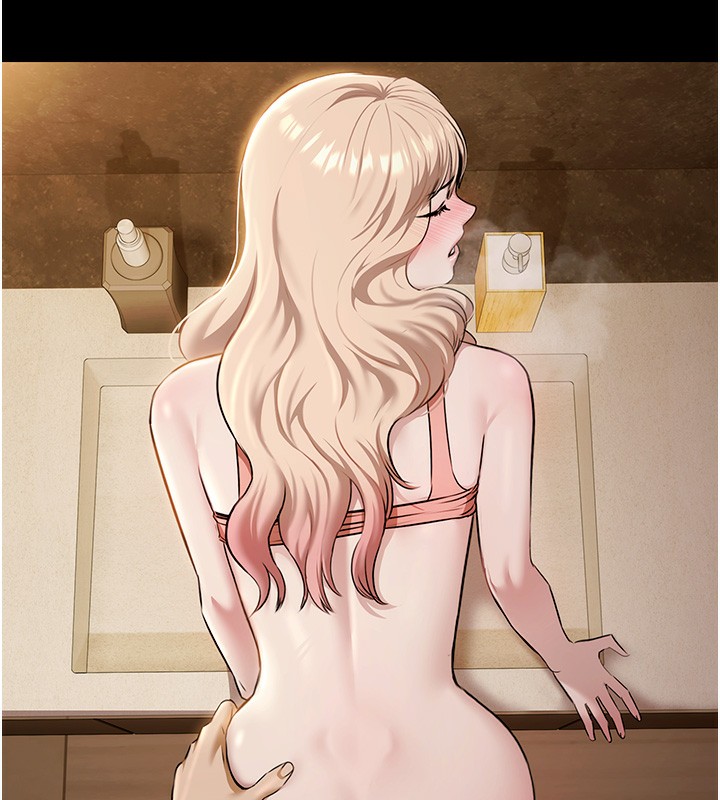 极乐泳池趴第4話-享用嫩妹的濕黏小穴