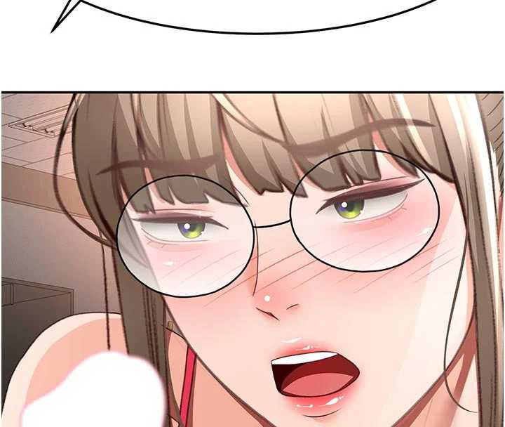 顶加套房的春天第42話-我不是院長，是你主人